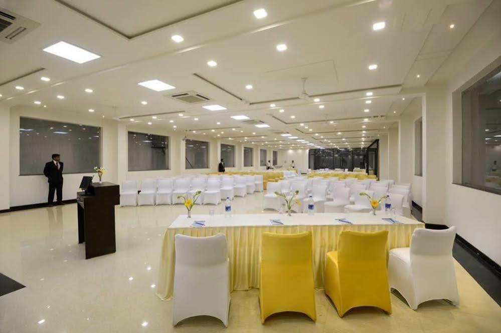 Madhushrie Hotel