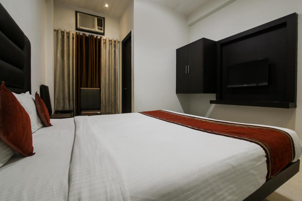 Hotel Madhushrie